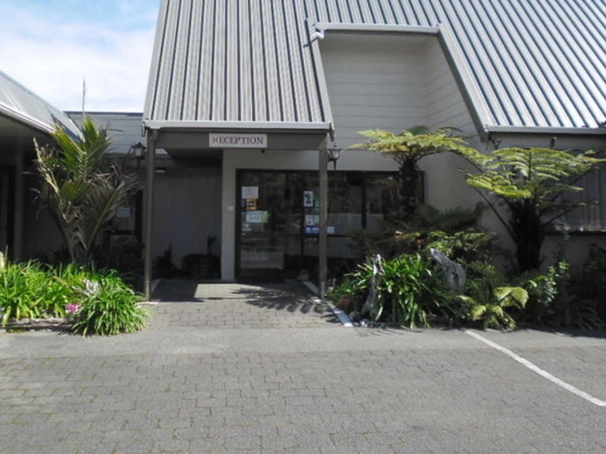 Kiwi & 3* Greymouth