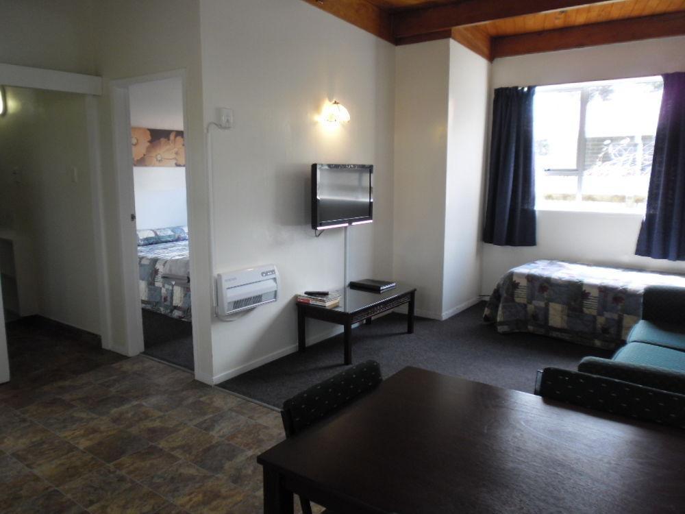 Kiwi & Holiday park 3*