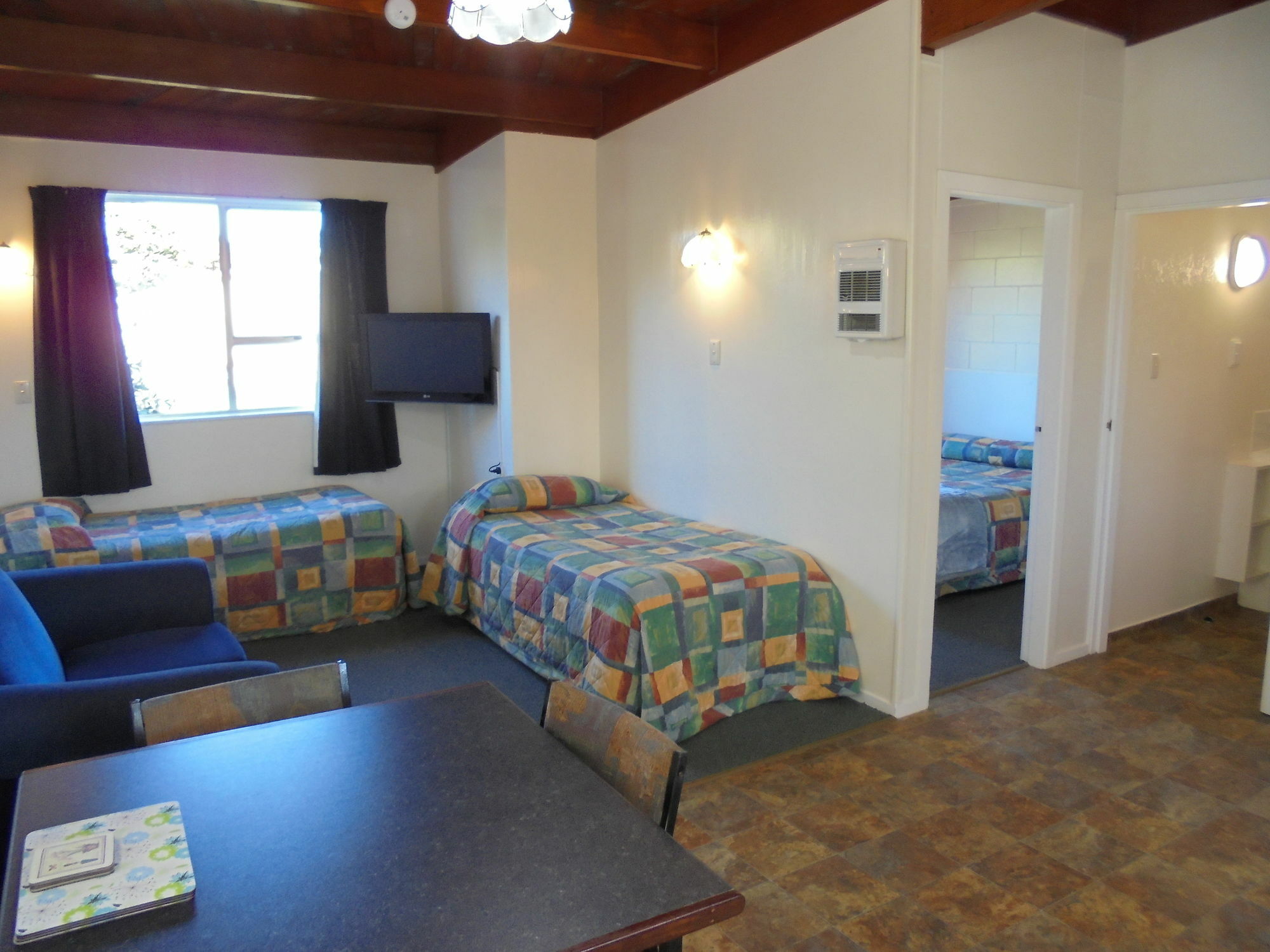 Kiwi & 3* Greymouth